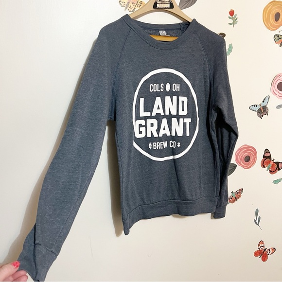 Alternative Tops - Alternative Land Grant Brewery Gray Crewneck Sweatshirt M